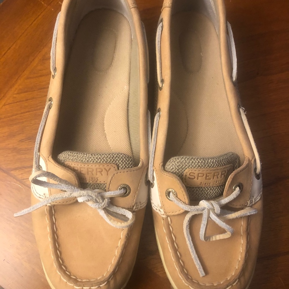 Women's SPERRY Angelfish Boat Shoe Size 9.5